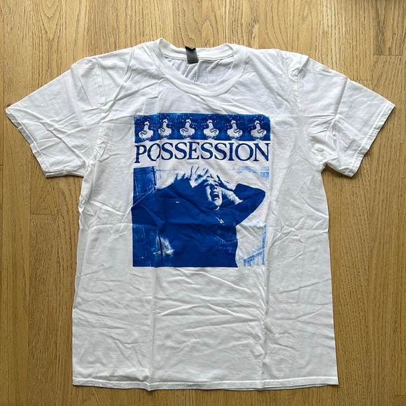 ♻️DONATED DEC. 2023♻️ 
Vintage Possession t-shirt size L - Picture 1 of 1